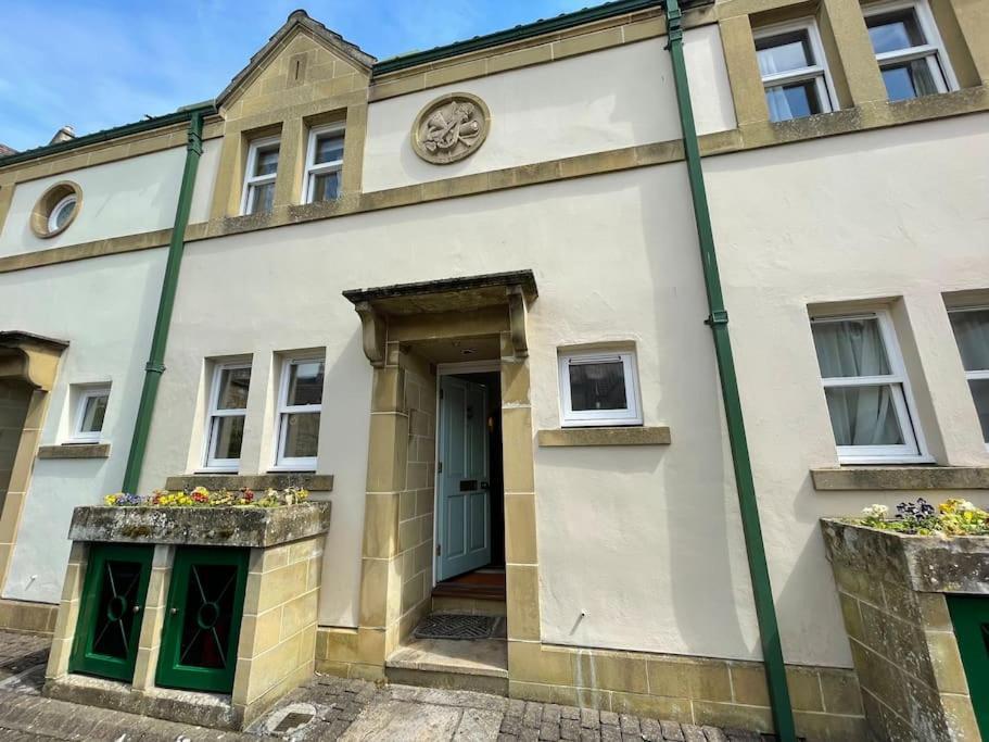 Circus Mews Townhouse:2 Beds:2 En-Suite Baths:Parking:City Centre:Quiet Area Dış mekan fotoğraf