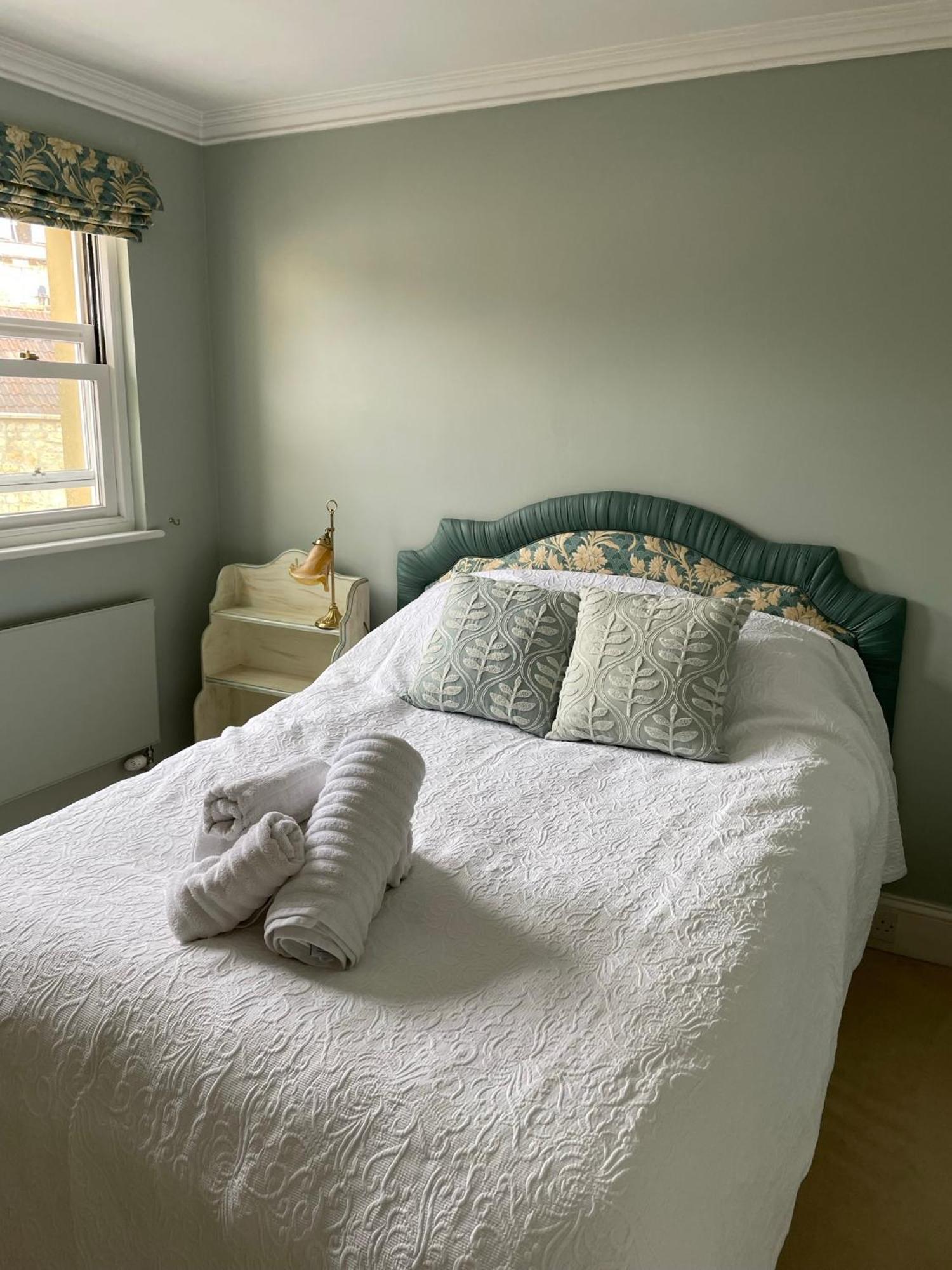 Circus Mews Townhouse:2 Beds:2 En-Suite Baths:Parking:City Centre:Quiet Area Dış mekan fotoğraf